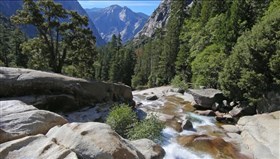 Nice_Mountain_Stream